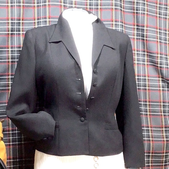 ⚜️ SAVILLE ‘Suit’ Black Jacket and Knee Length Skirt with Pockets - Picture 1 of 12